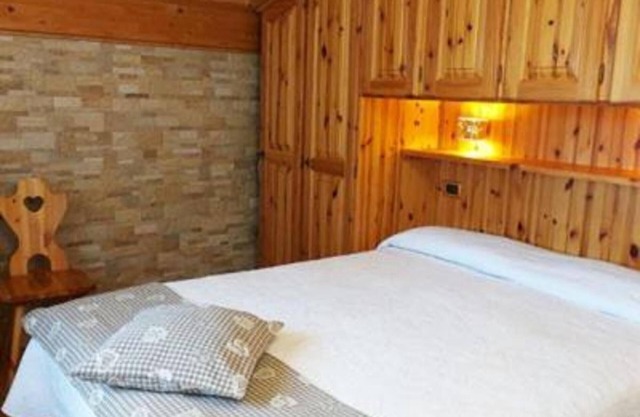 Room 'Soldanella' with Mountain View, Shared Pool and Wi-Fi