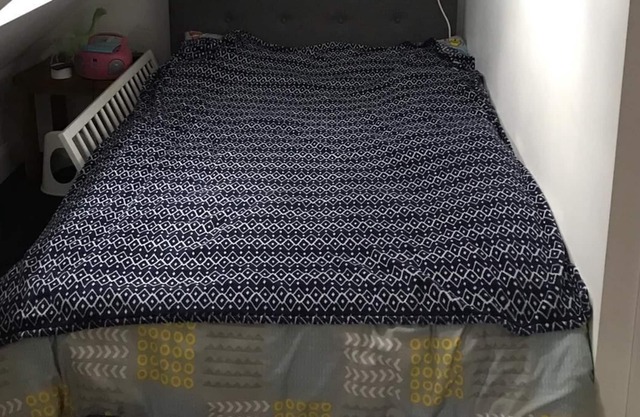 Room to rent in Cheam village