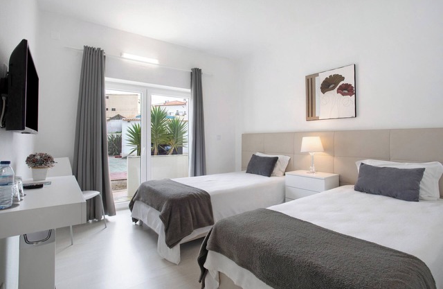 Room 'Twin 9' with Balcony and Wi-Fi