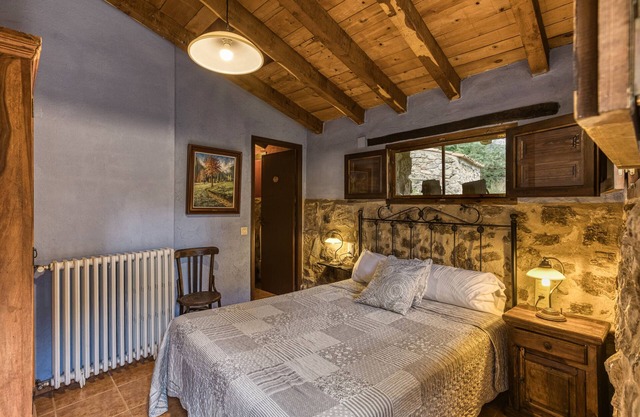 Room 'Viura' with Mountain View, Shared Pool and Shared Terrace