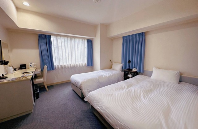 Room without meals Nonsmoking Economy twin f/Fukuoka Fukuoka