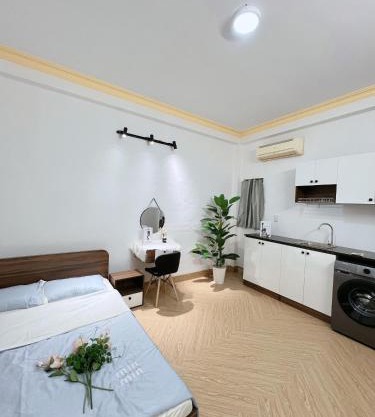 Rooms House