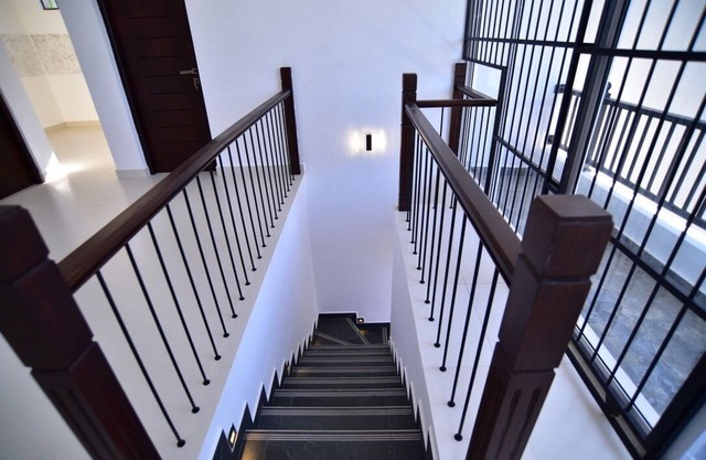 Rooms in Apartment with AC in Katunayake - 8 bedrooms