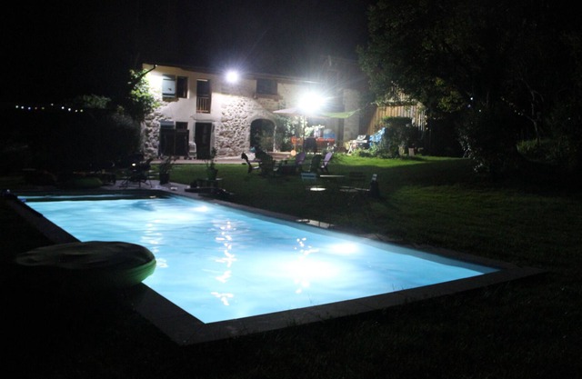 Rooms in the countryside between the lakes of Annecy and Le Bourget