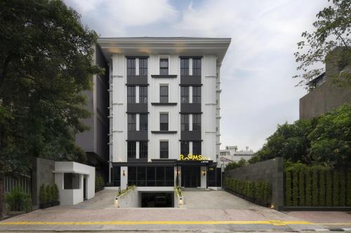ROOMS INC Sudirman Jakarta