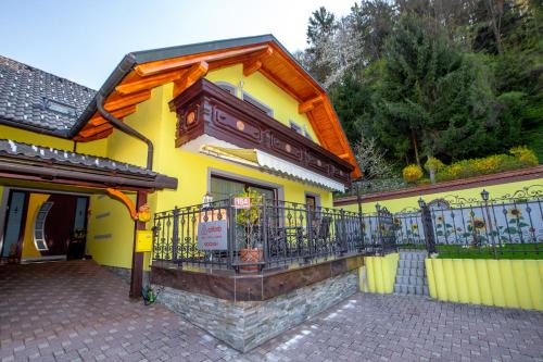 Rooms Močilnik