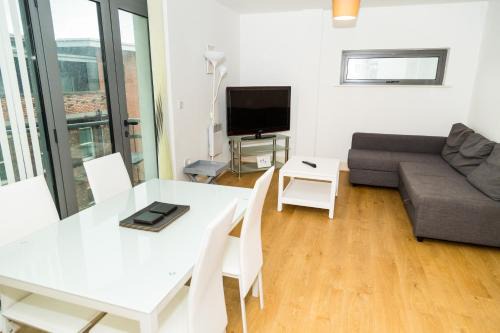 Ropewalks Apartments by Happy Days