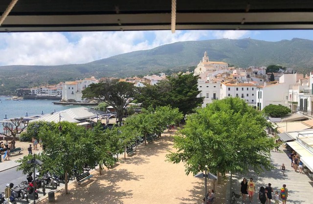 ROQUES - Casa en primera línea de mar en CADAQUÉS