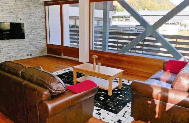 Rosablanche E 107 by Interhome