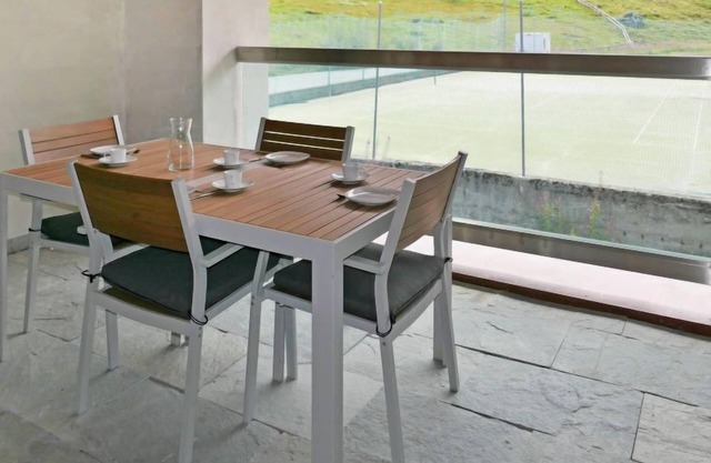 Rosablanche E 108 by Interhome