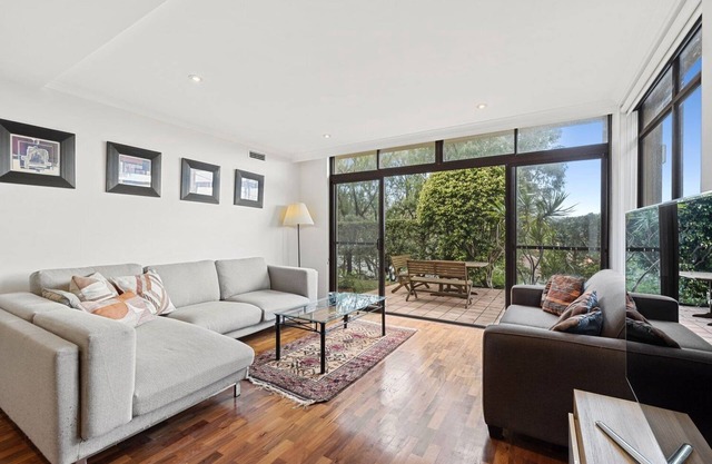 Rose Bay 2 bedroom home + spacious outdoor terrace