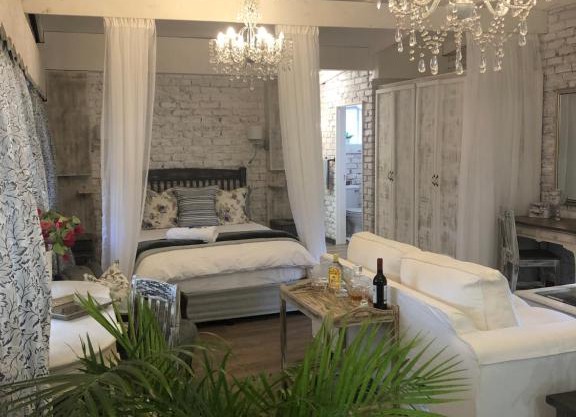 Rose & Ivy Guesthouse