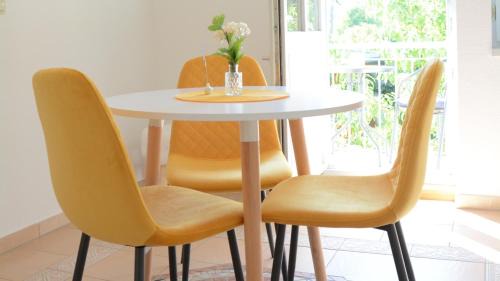 Rosenwinkel Appartement im OG