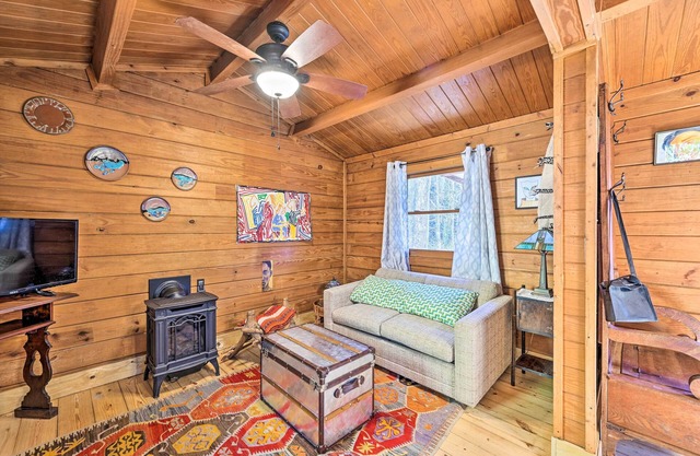 Rosman Vacation Rental w/Charcoal Grill!