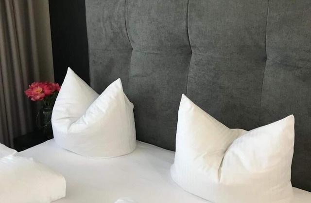 Ross Messehotel