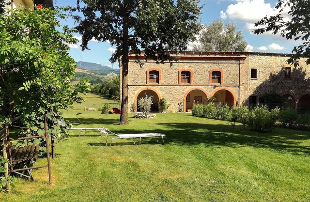 Rossi Agricultural House. Friends Holiday in Casentino (max. 6 beds)