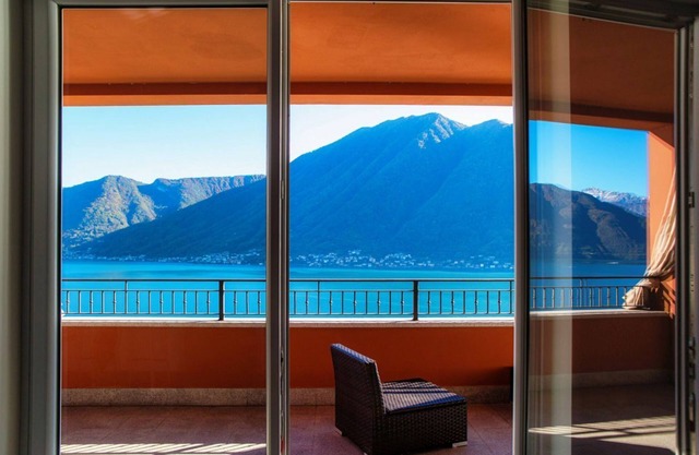 Rosso Sunset - My Home in Como