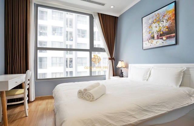 ★ROSY 2 BR-King bed★SKYLAKE HANOI MODERN & LUXURY★