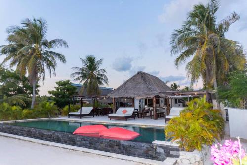 Rote Island Huts