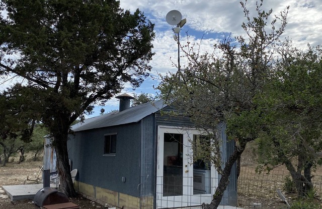 Rough Hollow Cabin