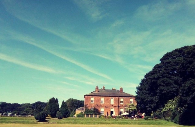 Rowley Manor Hotel