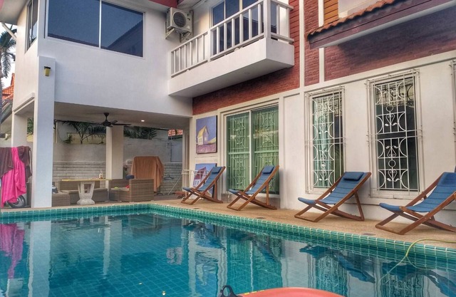 Royal Heritage 4 Bedroom Pool Villa