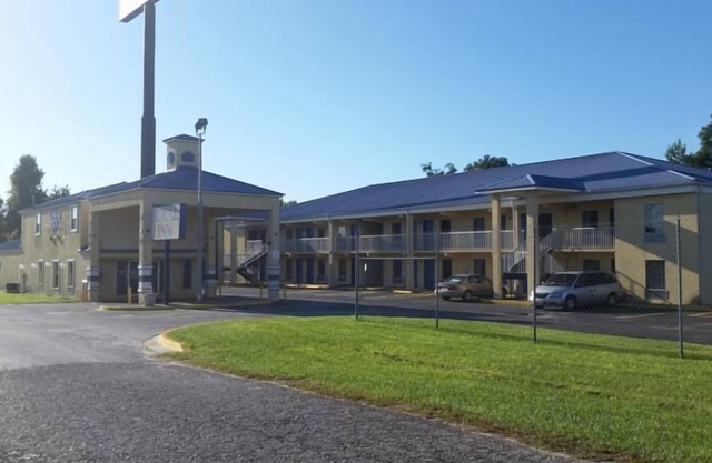 Royal Inn