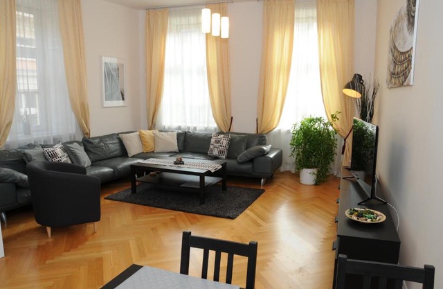 Royal Road Apartment