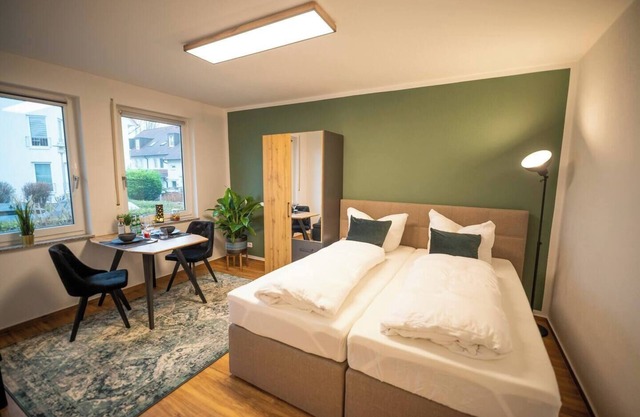 RR | Cozy Apartment | Parking | Kitchen | WIFI