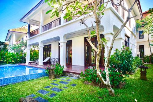 Ruby Furama Villa Ocean View, bể bơi riêng