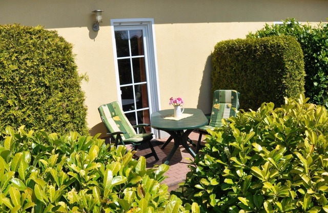 Rugapart Fewo 1 im Haus 1 Erdgeschoss mit Terrasse auf der Halbinsel Mönchgut