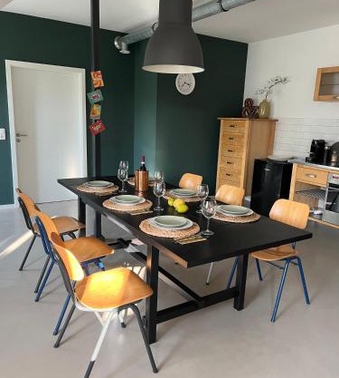 Ruhige Wohnung mit 2 Schlafzimmern auf 80qm