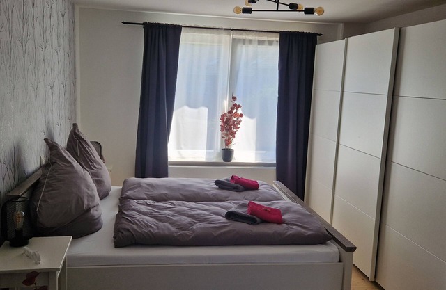 Ruhrpottglück: cozy ambience with fireplace
