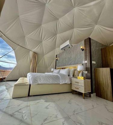 Rum Royal Dunes Camp & tour