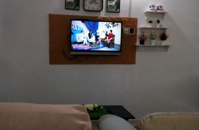 Rumah Tamu FieSari Jeli M U S L I M