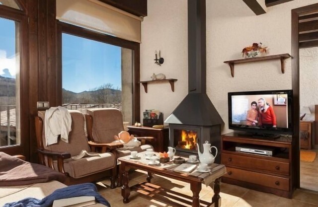 Rural house (full rental) Mas la Batllia for 6 people