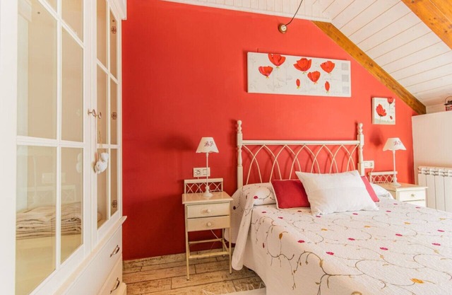 Rural Duplex in the Pyrenees - Garden and Parking