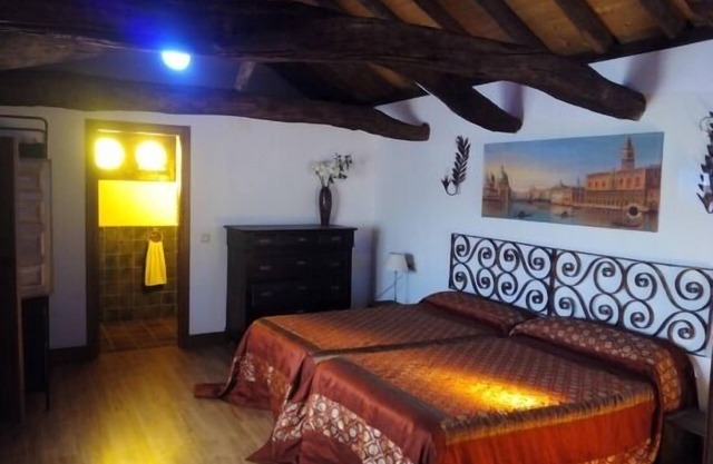 Rural house (full rental) El Sueño de Lucrecia for 16 people