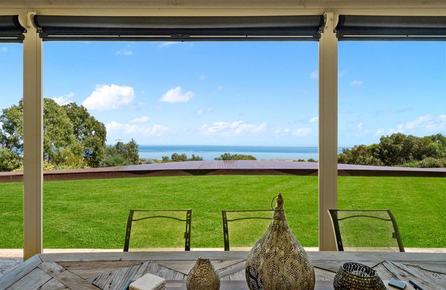 Rural Estate With Sweeping Views