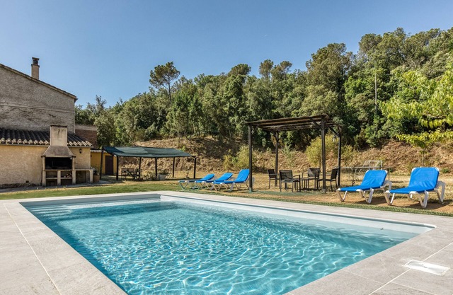 Rural House 'Can Miquel' in the Mountains, Near the Beach, Private Pool, Amazing MTB Routes and AC