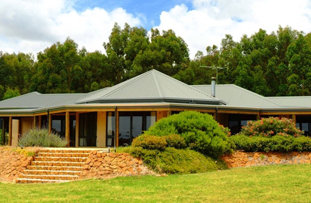 Rural Hideaway