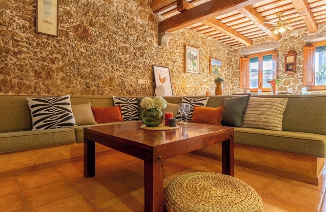 Rural House El Graner