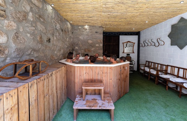 Rural House with Jacuzzi
