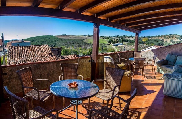 Rural house (full rental) El Corralón de la Atalaya for 13 people