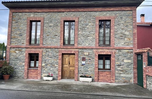 Rural house (full rental) La Ermita de Prin for 10 people