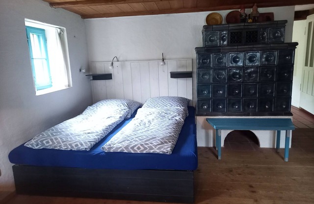 Rural living in renovated farmhouse-EG, terrace, 20 min to Landshut