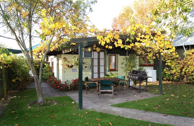 Rural Retreat at the Berry Farm Close To Hastings