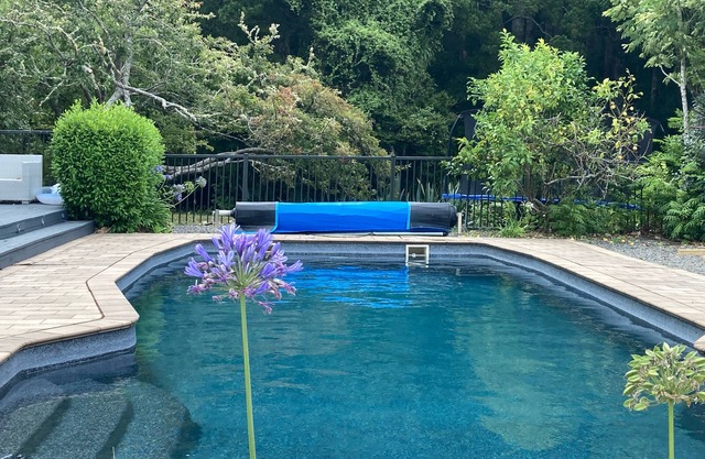 Rural setting, pool, family friendly
