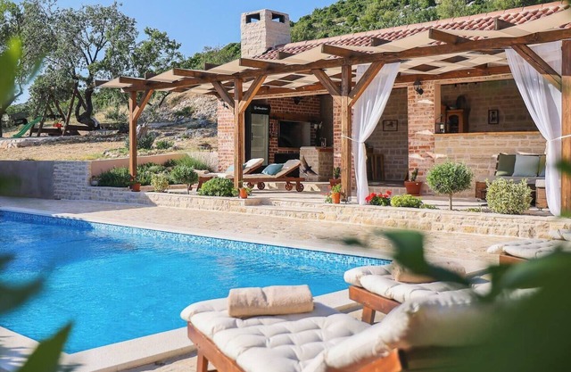 Rural villa Adriart