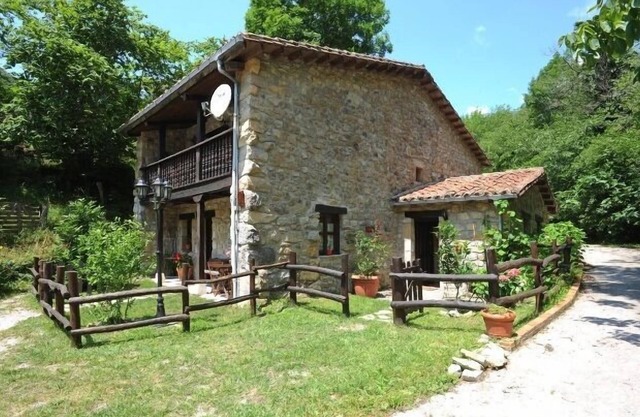 Rurales Río Aliso Apartments for 4 people